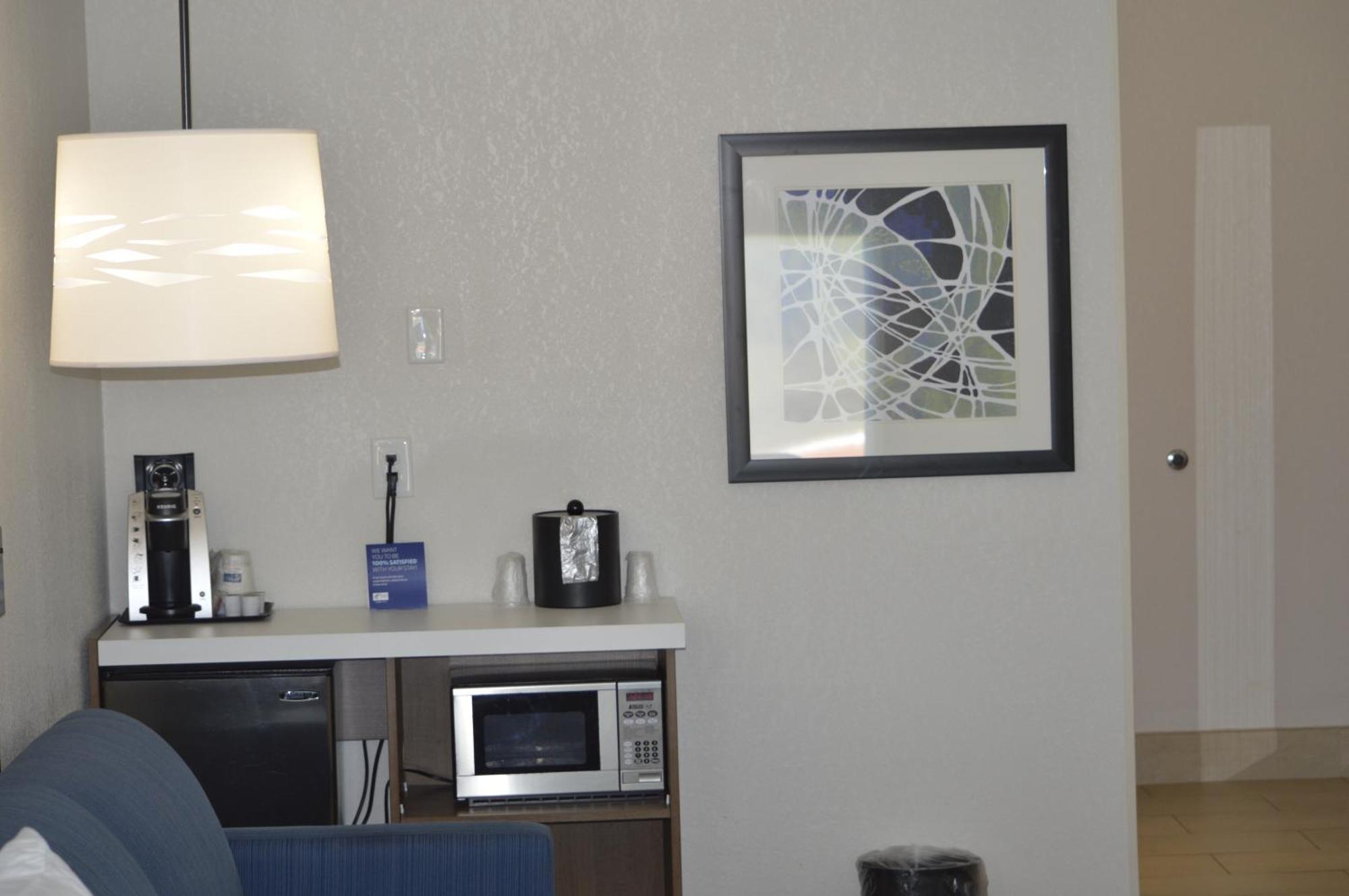 Holiday Inn Express Hotel & Suites Franklin By Ihg Luaran gambar